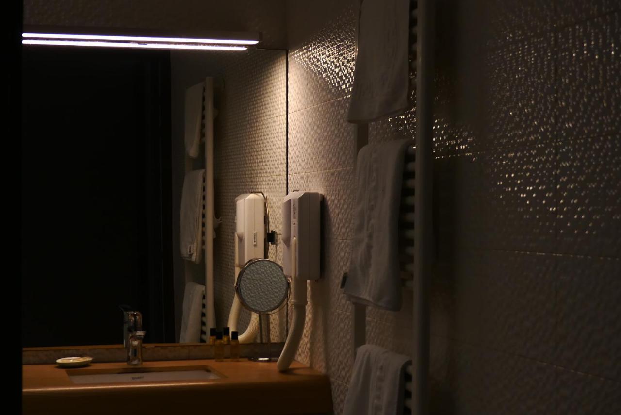 Contact Hotel Le Provencal Bordeaux Lac エクステリア 写真